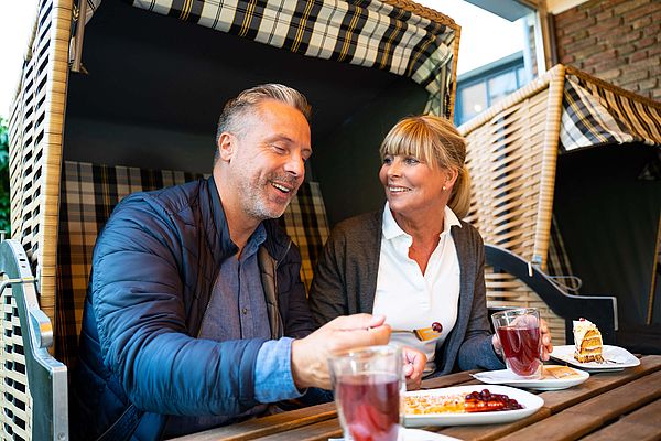 Im Osnabrücker Land finden Sie überall einladende Sonnenterrassen und Restaurants mit Biergarten, in denen Sie es sich richtig gut gehen lassen können. 