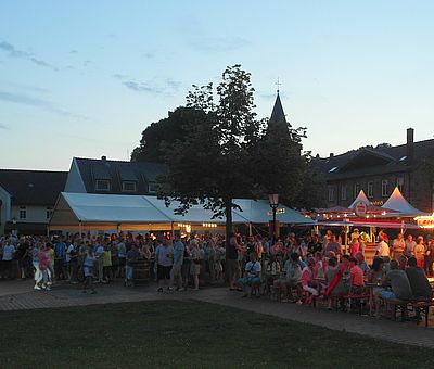 Der traditionelle Hagener Kirschfest steht besonders im Zeichen der Kirsche.