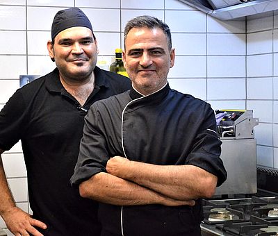 Gaetano De Ceglie und José Hernandez in der Küche vom Restaurant