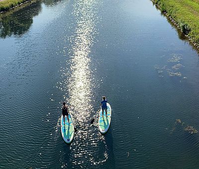 Stand Up Paddling auf dem Kanal in Osnabrück