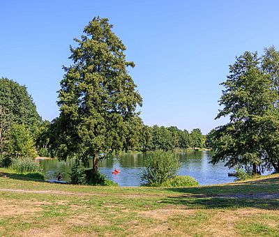Badespaß und Wassersport erwarten Sie im Freizeitpark Kronensee in Ostercappeln-Schwagstorf.
